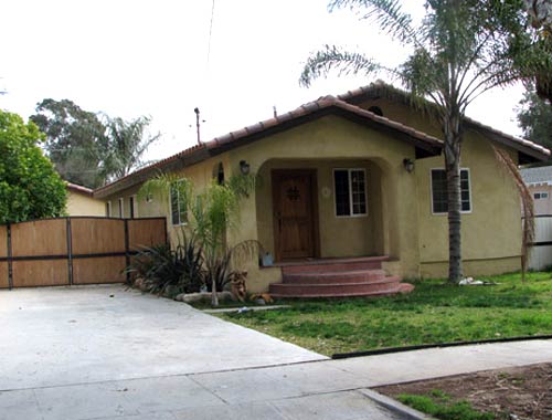 Images of foreclosures